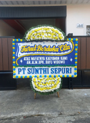 Papan Bunga Duka di Menes