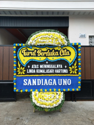 Papan Bunga Duka di Menes
